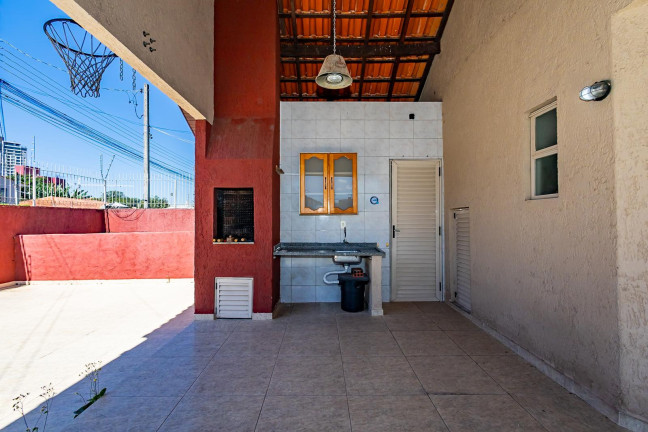 Imagem Sobrado com 3 Quartos à Venda, 123 m² em Campina Do Siqueira - Curitiba Imagem Sobrado com 3 Quartos à Venda, 123 m² em Campina Do Siqueira - Curitiba