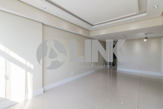 Imagem Apartamento com 2 Quartos à Venda, 81 m² em Centro Histórico - Porto Alegre