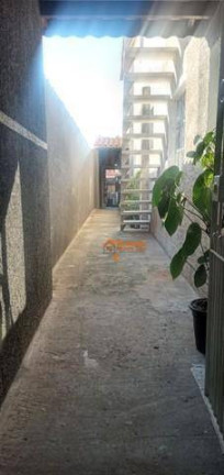 Imagem Sobrado com 6 Quartos à Venda, 245 m² em Cidade Soberana - Guarulhos Imagem Sobrado com 6 Quartos à Venda, 245 m² em Cidade Soberana - Guarulhos