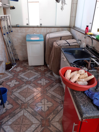Imagem Casa com 3 Quartos à Venda, 350 m² em Jardim Riacho - Contagem