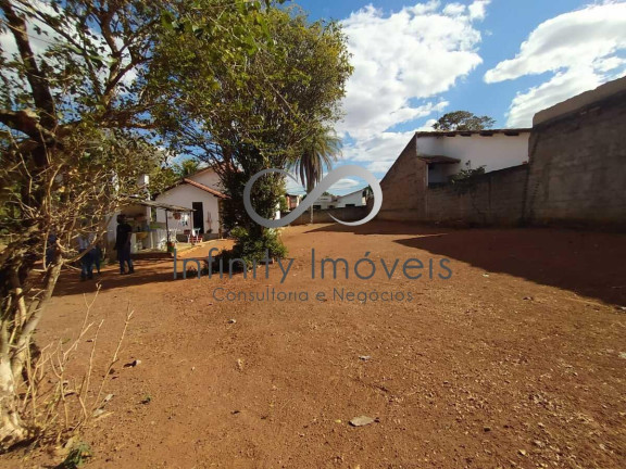 Imagem Casa com 3 Quartos à Venda, em Centro - Lagoa Santa Imagem Casa com 3 Quartos à Venda, em Centro - Lagoa Santa