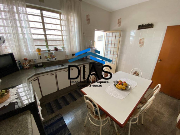 Imagem Casa com 4 Quartos à Venda, 285 m² em Vila José Bonifácio - Araraquara Imagem Casa com 4 Quartos à Venda, 285 m² em Vila José Bonifácio - Araraquara