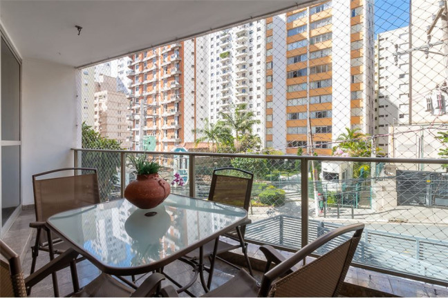 Imagem Imóvel com 4 Quartos à Venda, em Higienópolis - São Paulo Imagem Imóvel com 4 Quartos à Venda, em Higienópolis - São Paulo
