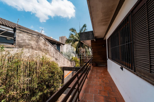 Imagem Casa com 5 Quartos à Venda, 259 m² em Jardim Marajoara - São Paulo