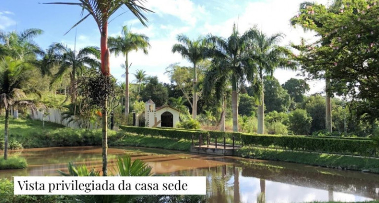 Imagem Chácara com 4 Quartos à Venda, 60.000 m²