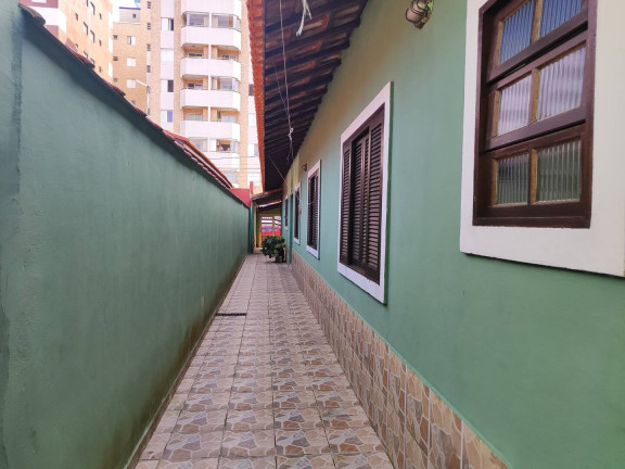 Imagem Casa com 3 Quartos à Venda, em Maracanã - Praia Grande Imagem Casa com 3 Quartos à Venda, em Maracanã - Praia Grande