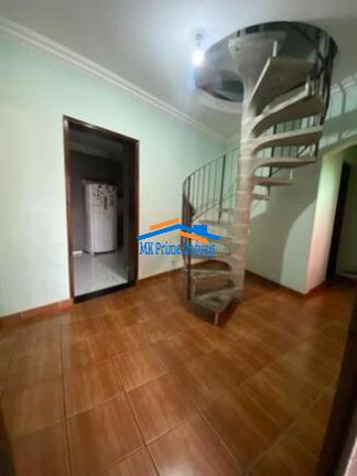 Imagem Sobrado com 2 Quartos à Venda, 192 m² em Jardim Roberto - Osasco Imagem Sobrado com 2 Quartos à Venda, 192 m² em Jardim Roberto - Osasco