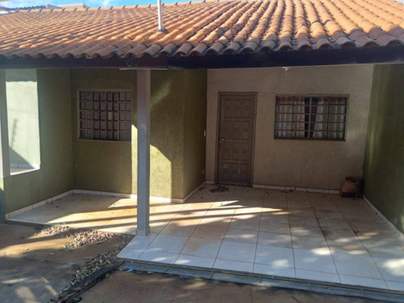 Casa com 2 Quartos para Alugar,  em Araucária - Arapongas