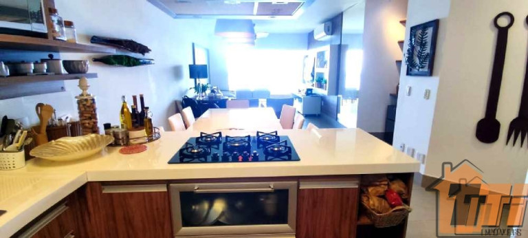 Imagem Cobertura com 3 Quartos à Venda, 170 m² em Praia Grande - Ubatuba