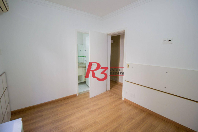 Imagem Casa com 3 Quartos à Venda ou Locação, 170 m² em Embaré - Santos