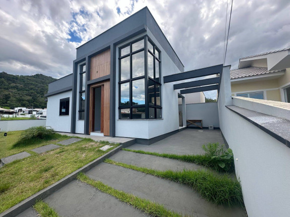 Casa com 3 Quartos à Venda, 80 m² em Bela Vista - Palhoça