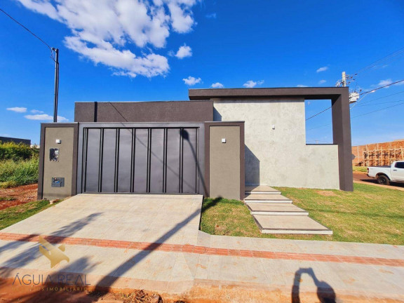 Casa com 3 Quartos à Venda, 140 m² em Centro - Sidrolândia