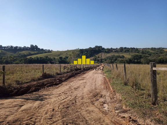 Chácara à Venda, 1 m² em Rural - Capela Do Alto