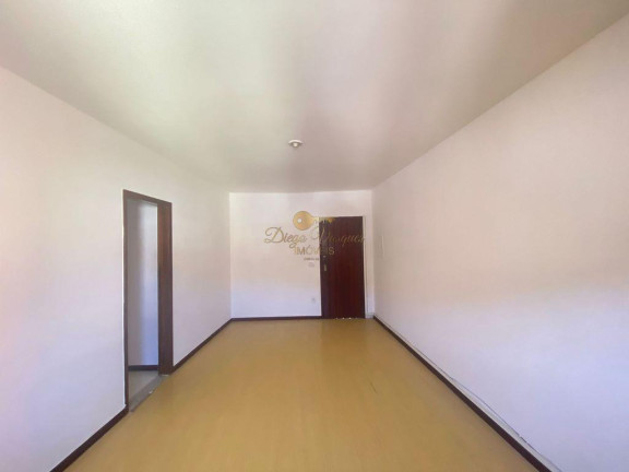 Imagem Casa com 3 Quartos à Venda, 120 m² em São Pedro - Teresópolis Imagem Casa com 3 Quartos à Venda, 120 m² em São Pedro - Teresópolis