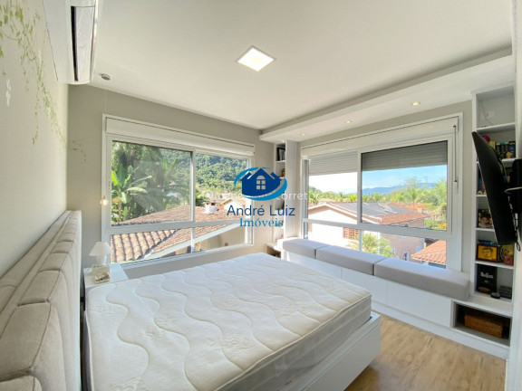Casa de Condomínio com 2 Quartos à Venda, 203 m² em Lagoinha - Ubatuba