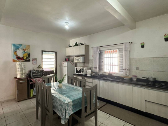 Imagem Casa com 4 Quartos à Venda, 220 m² em Centro - Balneário Barra Do Sul