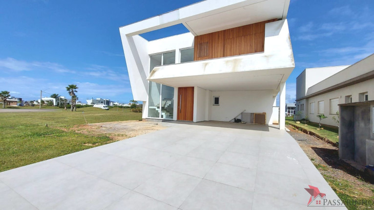 Imagem Casa de Condomínio com 3 Quartos à Venda, 330 m² em Condomínio Reserva Das águas - Torres Imagem Casa de Condomínio com 3 Quartos à Venda, 330 m² em Condomínio Reserva Das águas - Torres