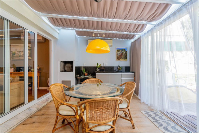 Imagem Casa com 3 Quartos à Venda, 120 m² em Lomba Do Pinheiro - Porto Alegre