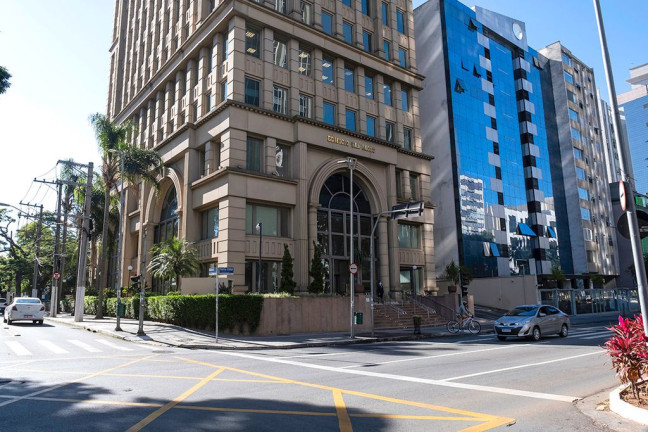 Imagem Sala Comercial à Venda, 540 m² em Jardim Paulistano - São Paulo