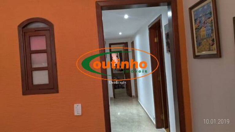 Imagem Casa com 4 Quartos à Venda, 250 m² em Vila Isabel - Rio De Janeiro Imagem Casa com 4 Quartos à Venda, 250 m² em Vila Isabel - Rio De Janeiro