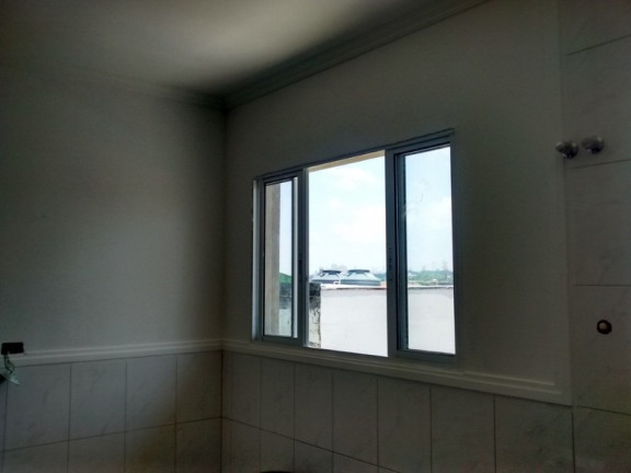 Imagem Sobrado com 3 Quartos à Venda, 190 m² em Vila Dos Remédios - São Paulo