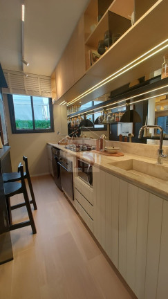 Imagem Imóvel com 2 Quartos à Venda, 51 m² em Centro - Niterói Imagem Imóvel com 2 Quartos à Venda, 51 m² em Centro - Niterói