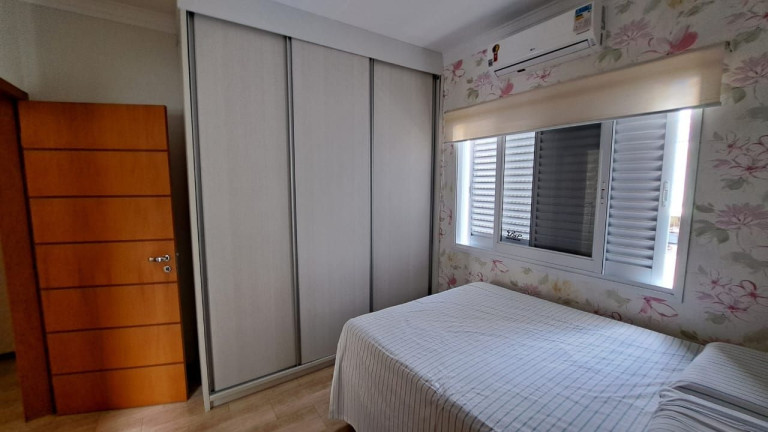 Imagem Sobrado com 3 Quartos à Venda, 248 m² em Urbanova - São José Dos Campos Imagem Sobrado com 3 Quartos à Venda, 248 m² em Urbanova - São José Dos Campos