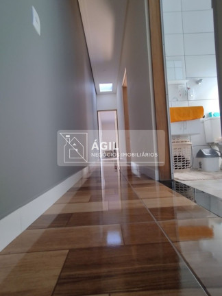 Imagem Sobrado com 2 Quartos à Venda, 135 m² em Parque Imperial - Jacareí