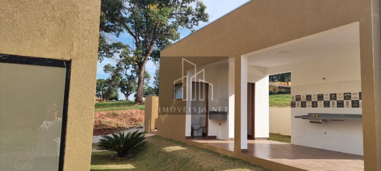 Imagem Casa com 3 Quartos à Venda, 158 m² em Thermas De Santa Barbara - águas De Santa Bárbara Imagem Casa com 3 Quartos à Venda, 158 m² em Thermas De Santa Barbara - águas De Santa Bárbara