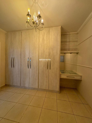 Imagem Casa com 3 Quartos à Venda, 187 m²