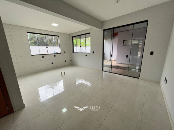 Imagem Sobrado com 3 Quartos à Venda, 220 m² em Los Angeles - Barra Velha