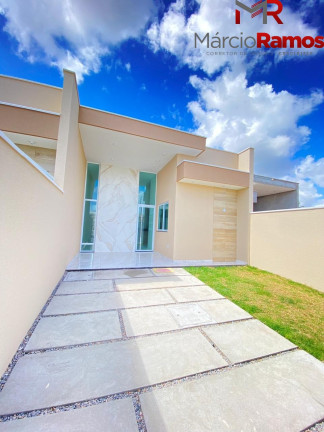 Casa com 3 Quartos à Venda, 93 m² em Centro - Eusébio