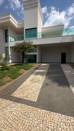 Imagem Casa de Condomínio com 4 Quartos à Venda, 291 m² em Jardins Madri - Goiânia