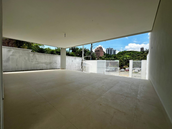 Imagem Sobrado com 3 Quartos à Venda, 346 m² em América - Joinville