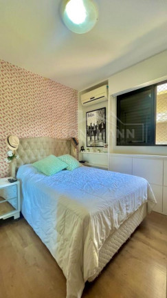 Imagem Apartamento com 3 Quartos à Venda, 142 m² em Centro - Florianópolis Imagem Apartamento com 3 Quartos à Venda, 142 m² em Centro - Florianópolis