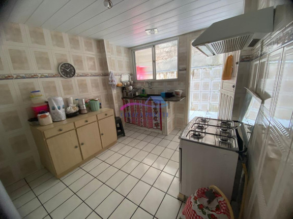 Imagem Casa com 5 Quartos à Venda, 200 m² em Santos Dumont - Vila Velha