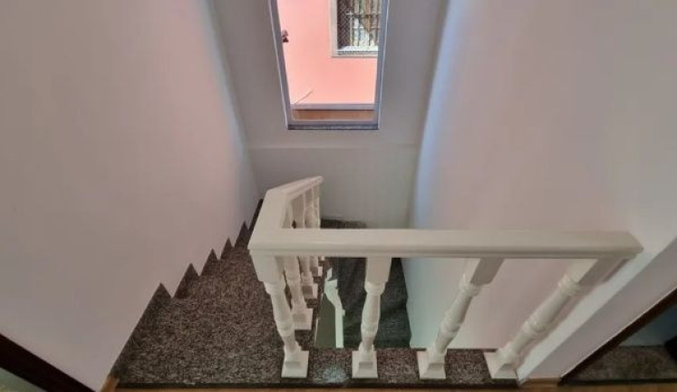 Imagem Sobrado com 3 Quartos à Venda ou Locação, 180 m² em Jardim Regina - São Paulo Imagem Sobrado com 3 Quartos à Venda ou Locação, 180 m² em Jardim Regina - São Paulo