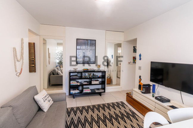 Imagem Apartamento com 2 Quartos à Venda, 70 m² em Itaim Bibi - São Paulo Imagem Apartamento com 2 Quartos à Venda, 70 m² em Itaim Bibi - São Paulo