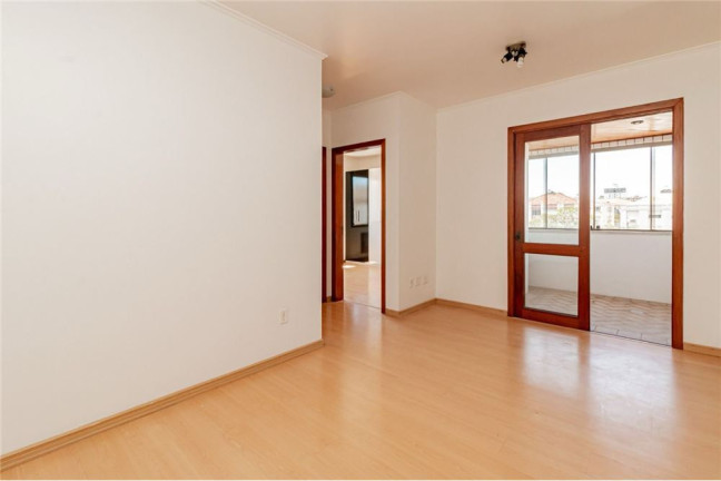 Imagem Apartamento com 2 Quartos à Venda, 60 m² em São Sebastião - Porto Alegre Imagem Apartamento com 2 Quartos à Venda, 60 m² em São Sebastião - Porto Alegre