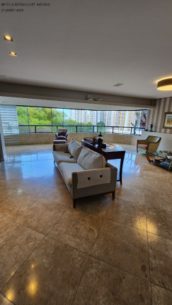 Imagem Imóvel com 4 Quartos à Venda, 243 m² em Horto Florestal - Salvador Imagem Imóvel com 4 Quartos à Venda, 243 m² em Horto Florestal - Salvador