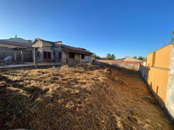 Imagem Casa com 3 Quartos à Venda, 822 m² em Parque Trindade - Aparecida De Goiânia