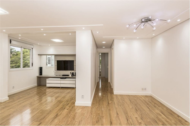 Imagem Apartamento com 3 Quartos à Venda, 83 m² em Vila Ipiranga - Porto Alegre