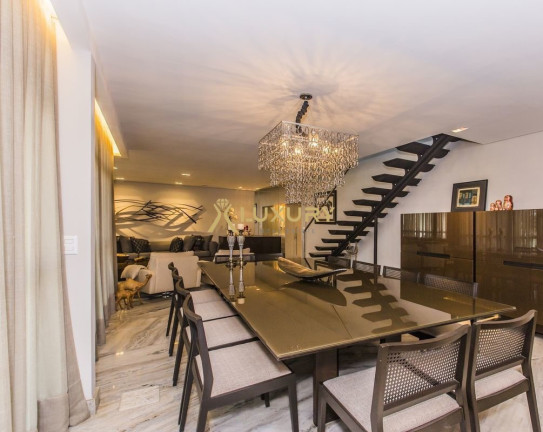 Imagem Imóvel com 4 Quartos à Venda, 480 m² em Savassi - Belo Horizonte