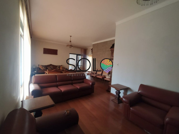 Imagem Casa com 4 Quartos à Venda, 1.329 m² em Centro - Araraquara