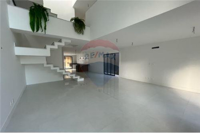 Imagem Casa de Condomínio com 5 Quartos à Venda, 350 m² em Barra Da Tijuca - Rio De Janeiro Imagem Casa de Condomínio com 5 Quartos à Venda, 350 m² em Barra Da Tijuca - Rio De Janeiro