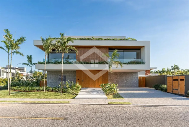 Casa com 5 Quartos à Venda, 995 m² em Barra Da Tijuca - Rio De Janeiro