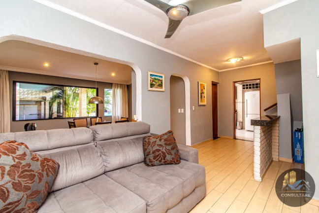 Imagem Casa com 2 Quartos à Venda, 250 m² em Areia Branca - Santos Imagem Casa com 2 Quartos à Venda, 250 m² em Areia Branca - Santos