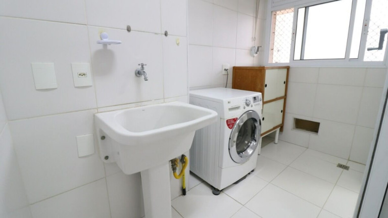 Imagem Apartamento com 3 Quartos à Venda, 141 m² em Aclimação - São Paulo Imagem Apartamento com 3 Quartos à Venda, 141 m² em Aclimação - São Paulo