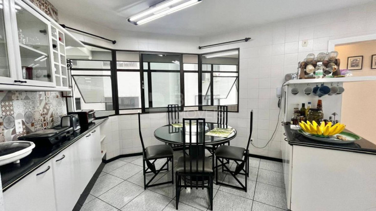 Imagem Apartamento com 4 Quartos à Venda, 400 m² em Centro - Balneário Camboriú Imagem Apartamento com 4 Quartos à Venda, 400 m² em Centro - Balneário Camboriú