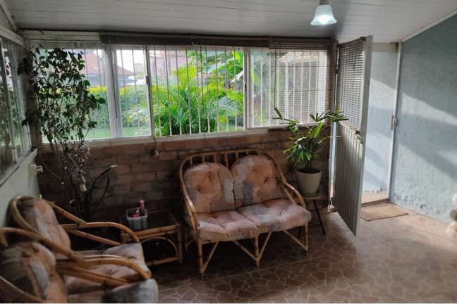 Imagem Casa com 2 Quartos à Venda, 145 m² em Sarandi - Porto Alegre Imagem Casa com 2 Quartos à Venda, 145 m² em Sarandi - Porto Alegre